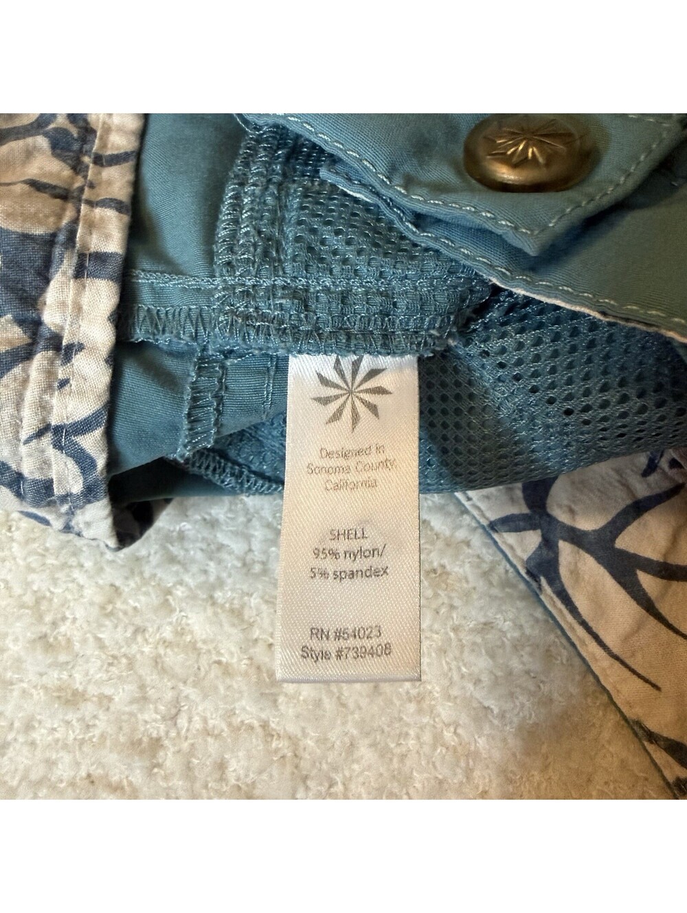 Athleta Women’s Shorts Size 6 Lot of 2 Pink Blue Stretch Hiking Casual - Picture 15 of 15